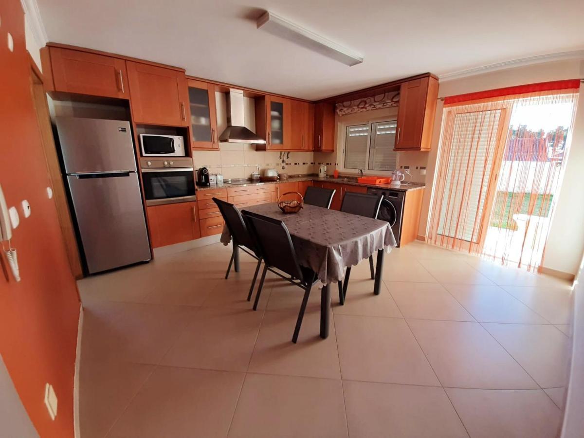 Spacious House In Aldeia Dos Pinheiros With Pool Azeitão Exteriér fotografie